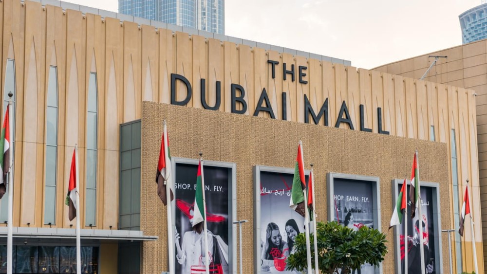 the dubai mall retail royalty